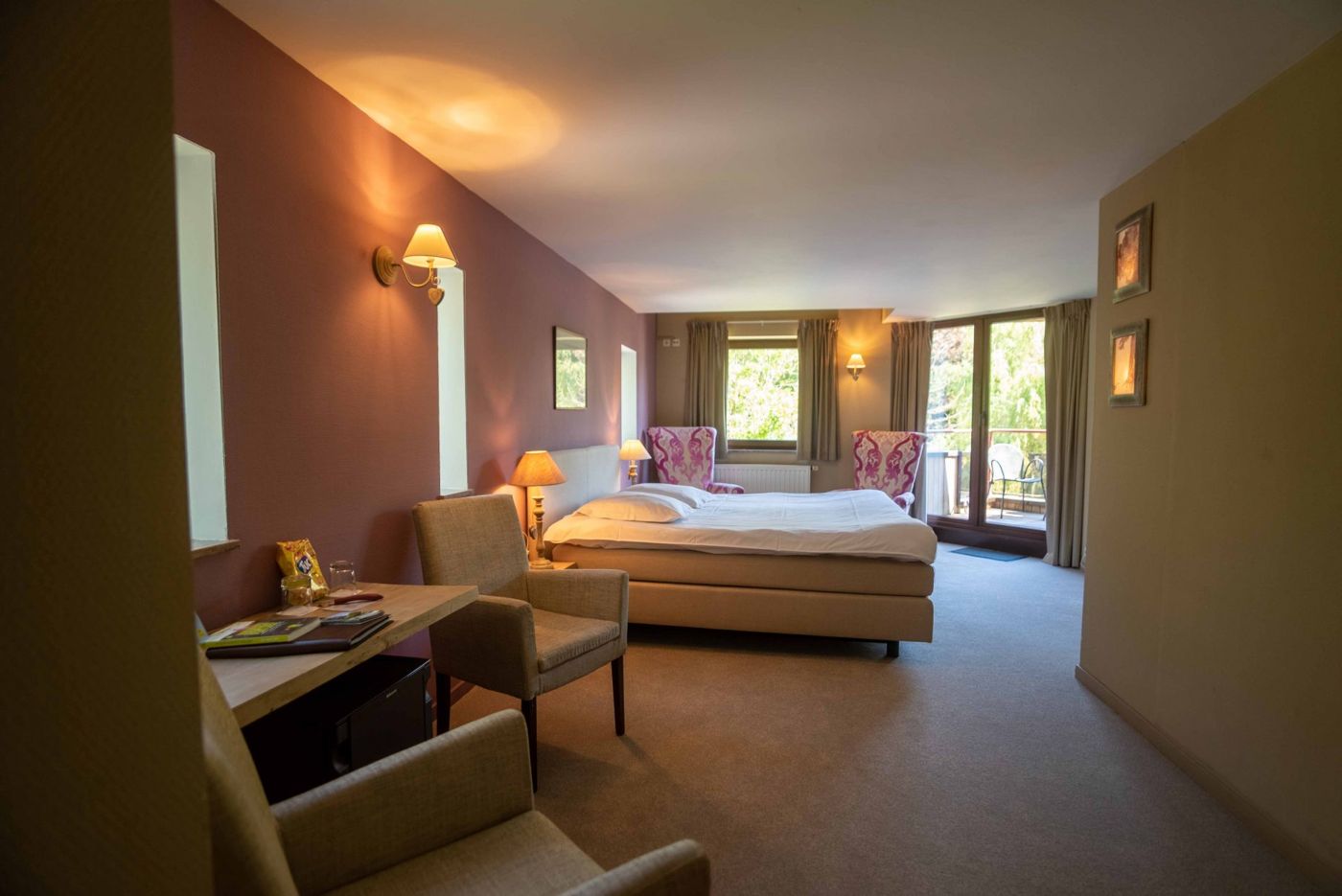 Hostellerie La Claire Fontaine