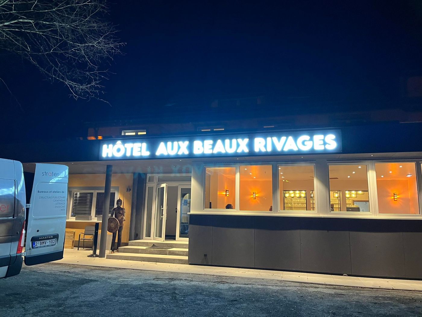 Aux Beaux Rivages