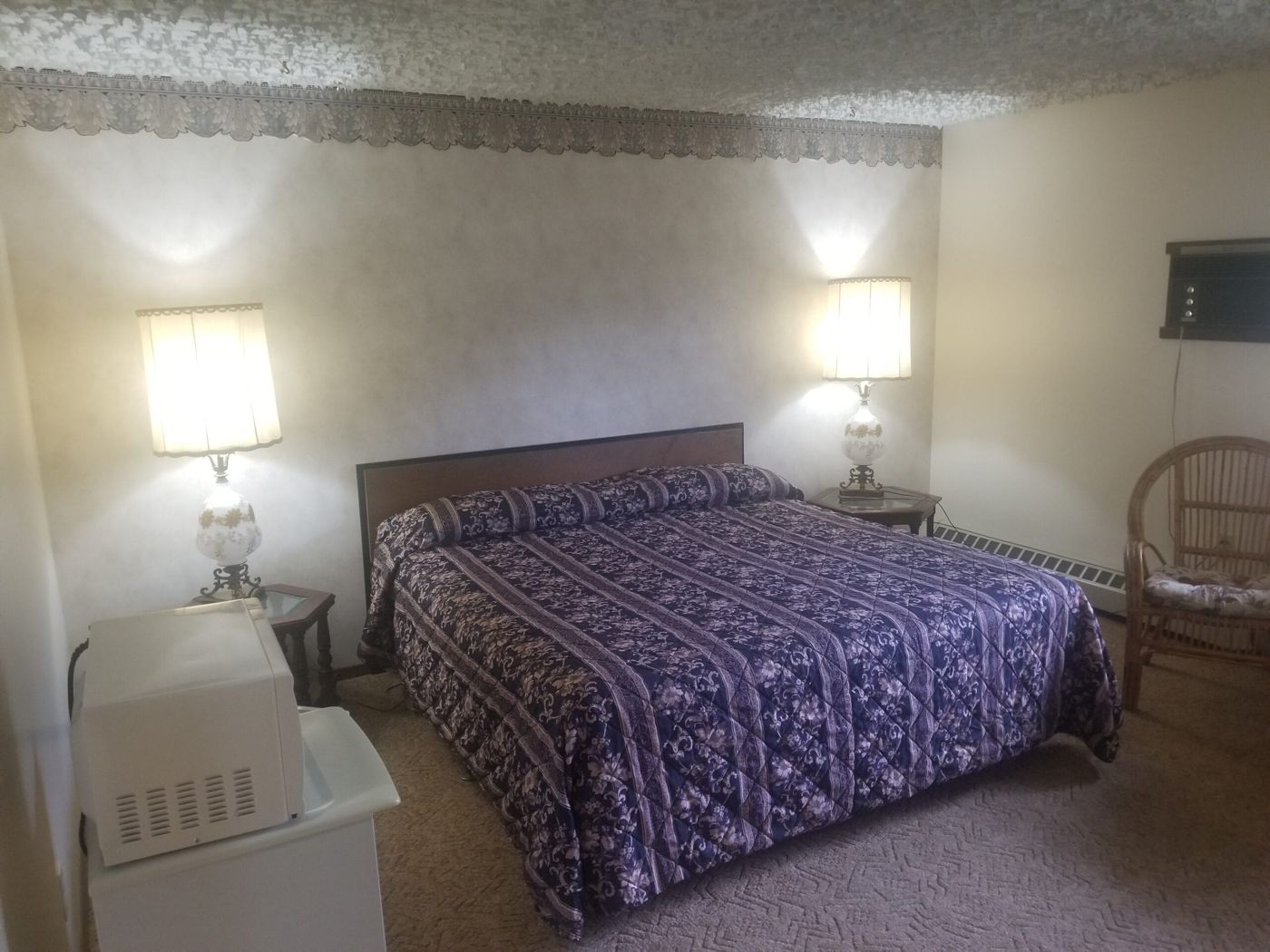 Parkside Inn