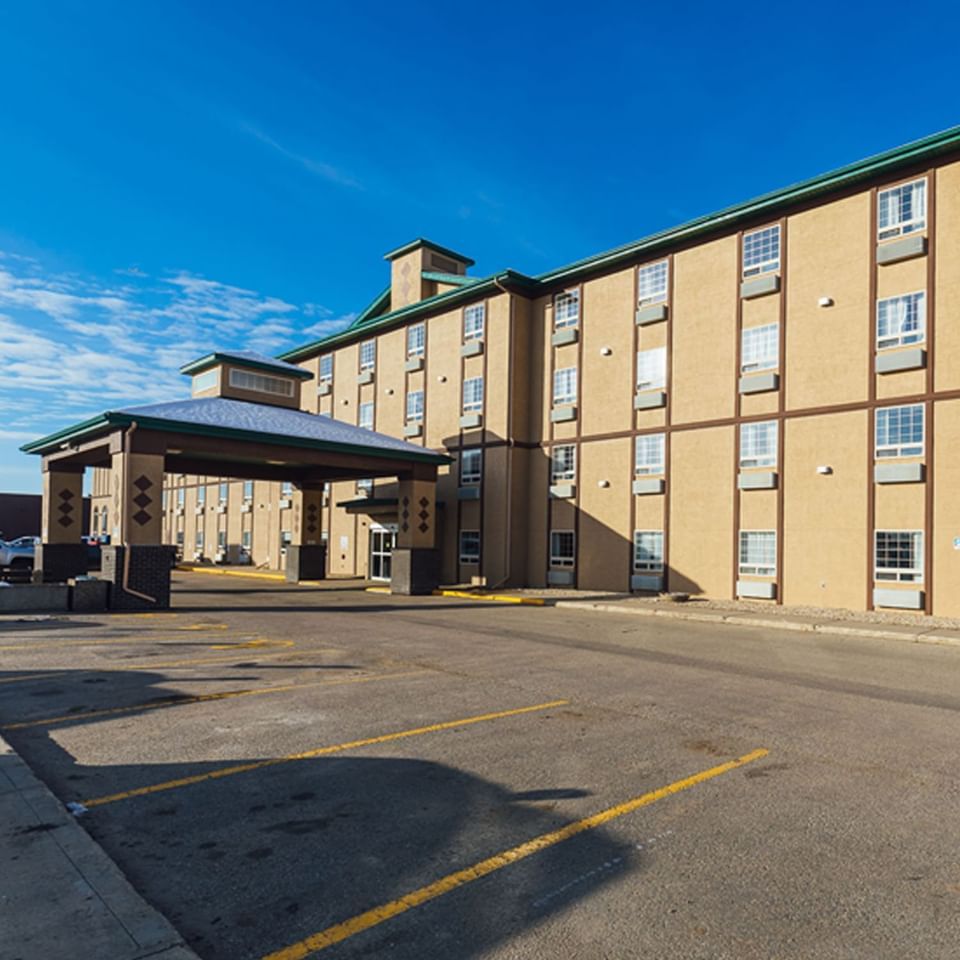 Service Plus Inns & Suites