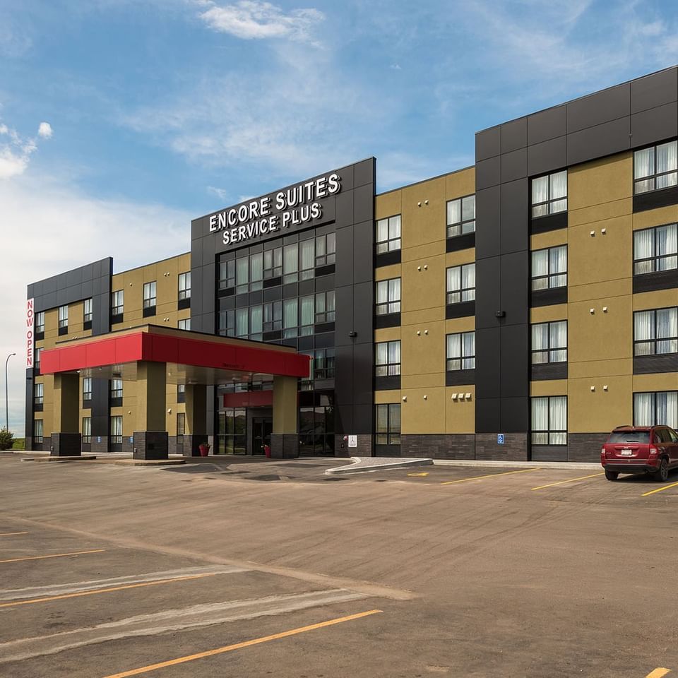 Service Plus Inns & Suites
