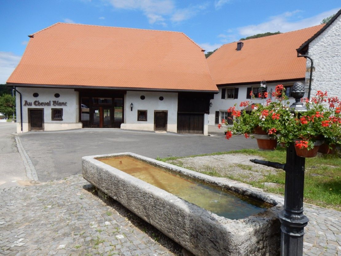 Au Cheval Blanc