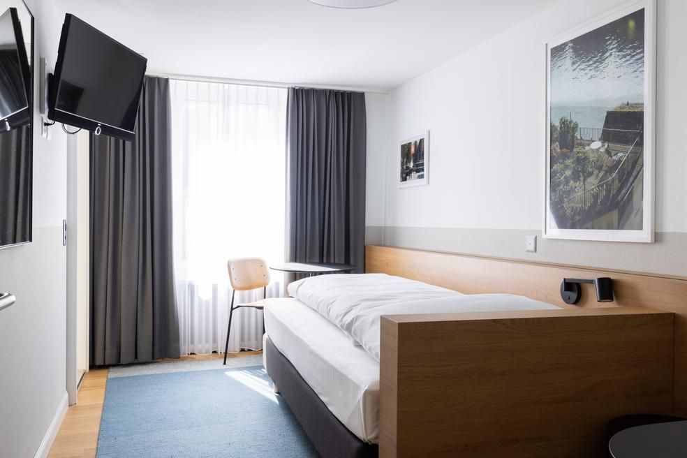 Fred Hotel