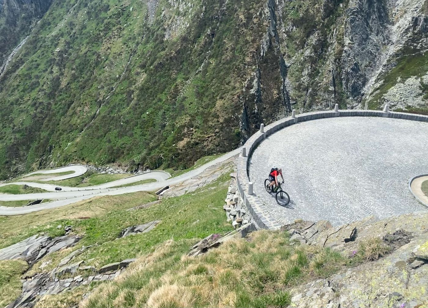 Bed & Bike Tremola San Gottardo
