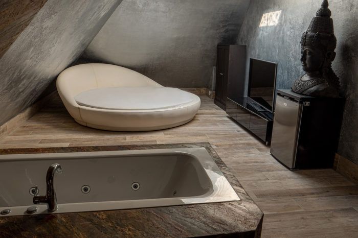 Buddha Hotel