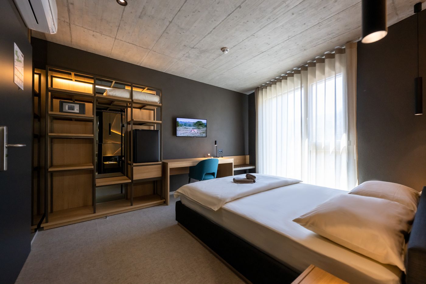 6532 Smart Hotel