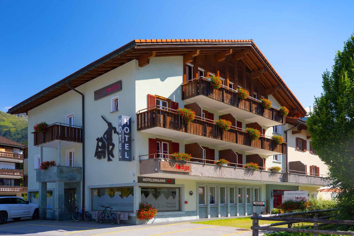 Sport Lodge