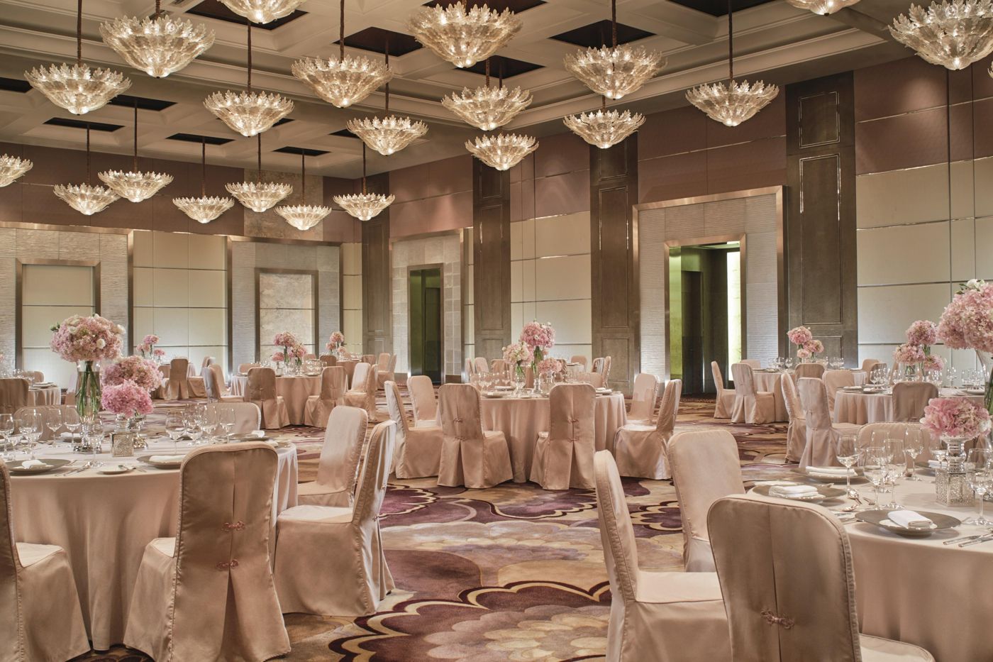 The Ritz-Carlton Beijing, Financial Street