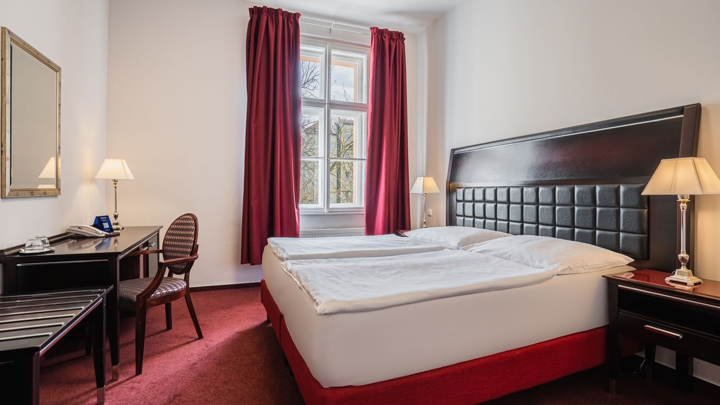 EA Hotel Tosca