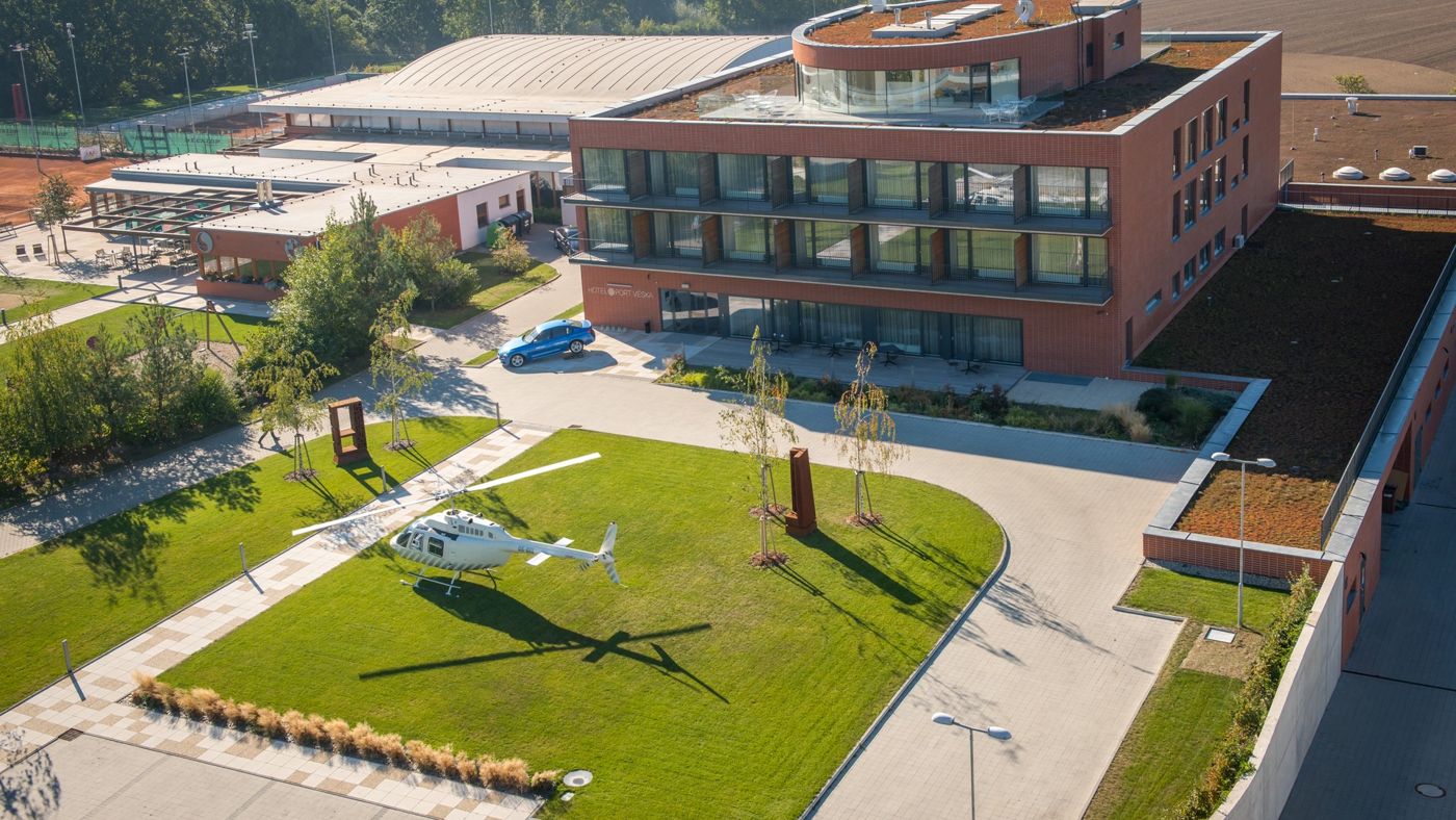 Hotel S-PORT Véska