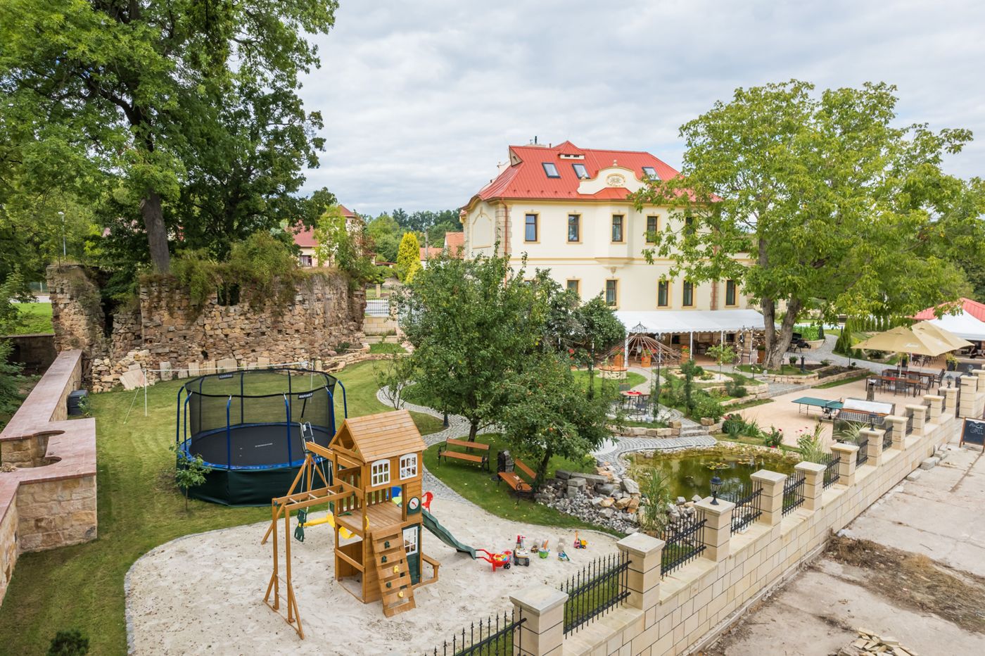Villa Libosad