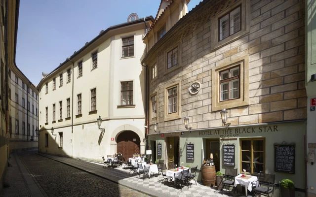 Black Star Suites