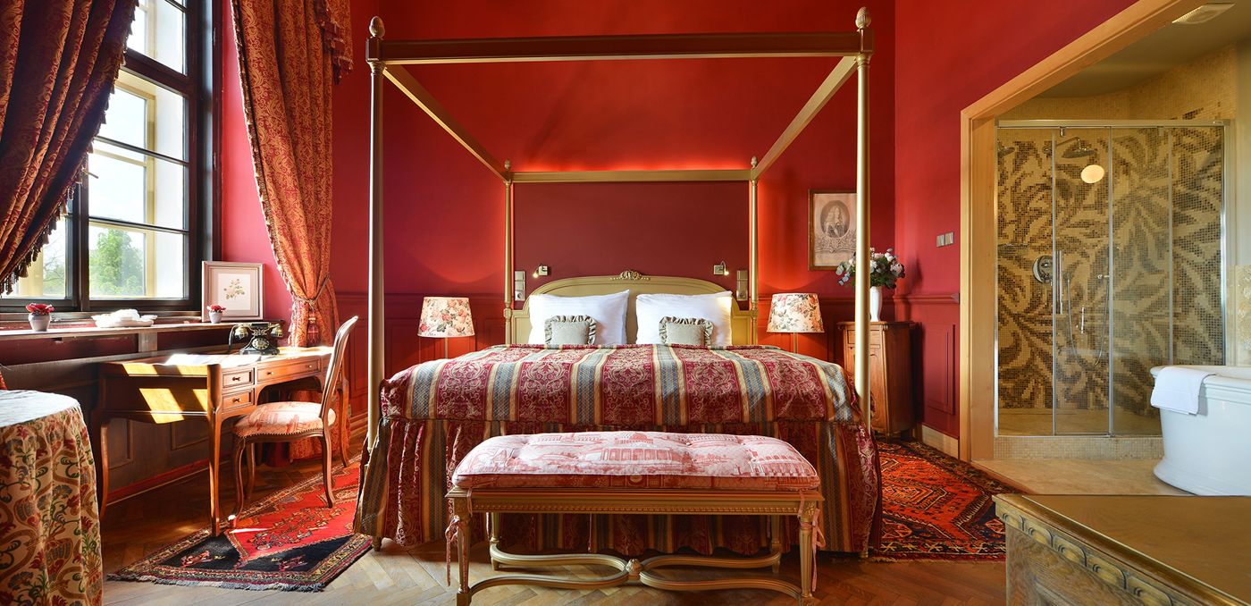 Chateau Loucen Garden Retreat