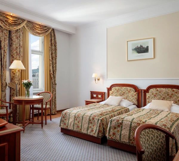 Hotel Ambassador - Zlatá Husa