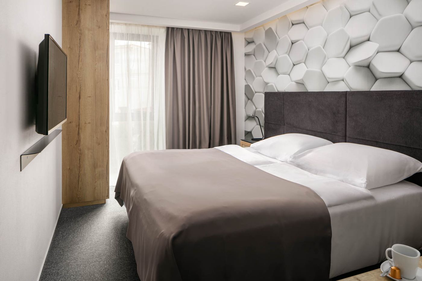 4 Smart Hotel