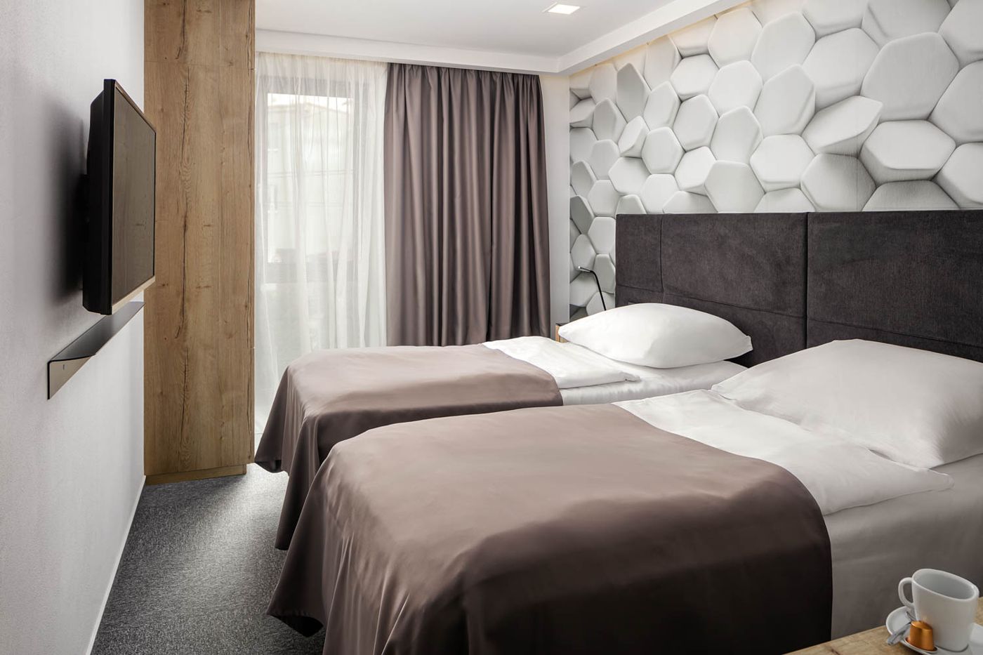 4 Smart Hotel