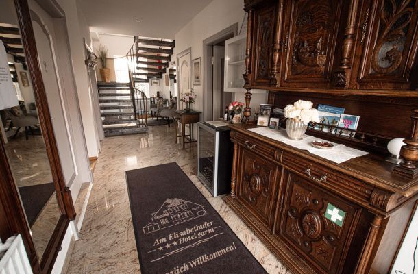 Hotel / Pension Am Elisabethufer