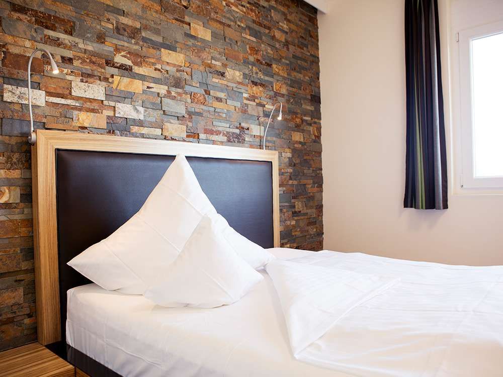 Hotel Maxis