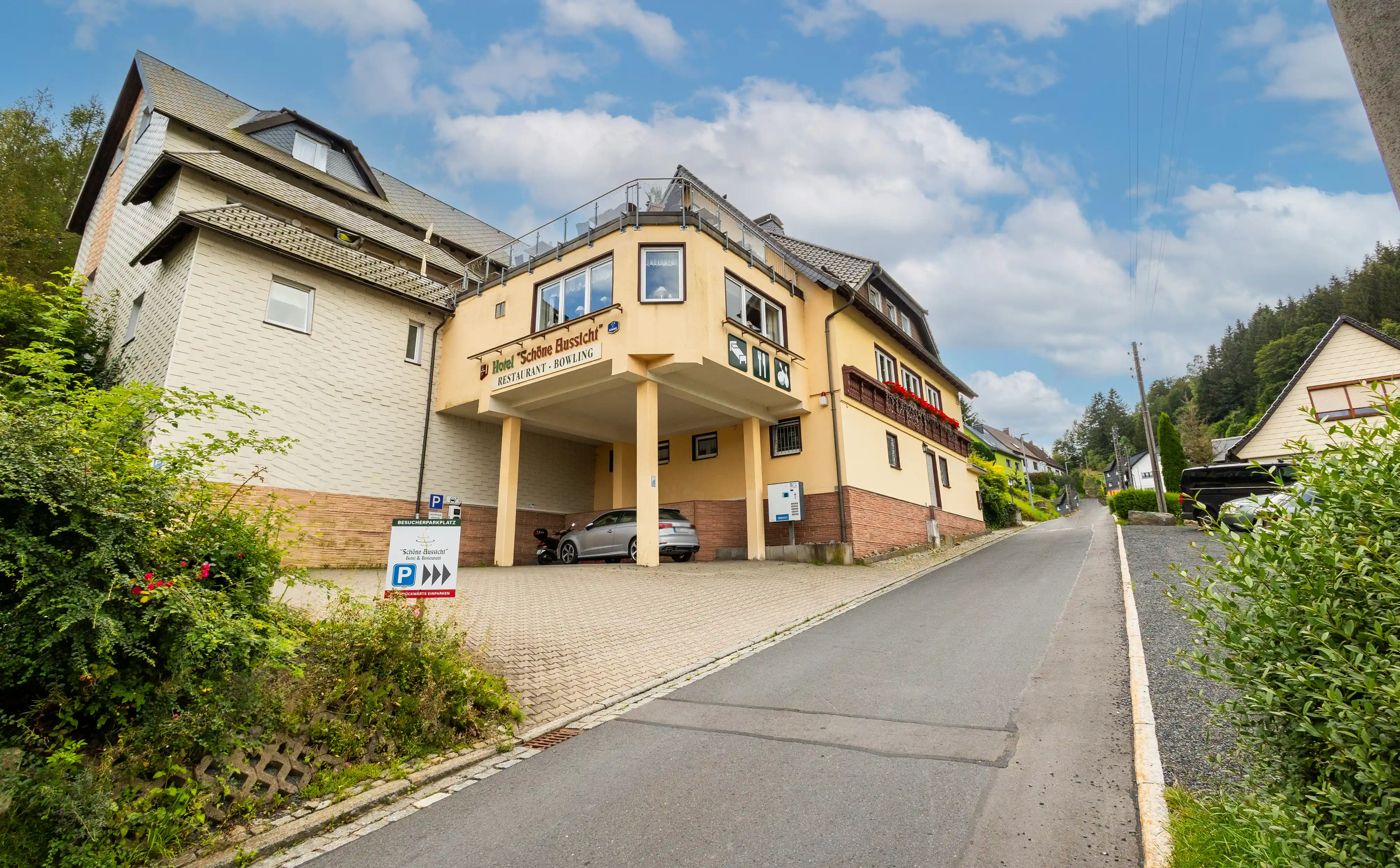 Hotel "Schöne Aussicht"
