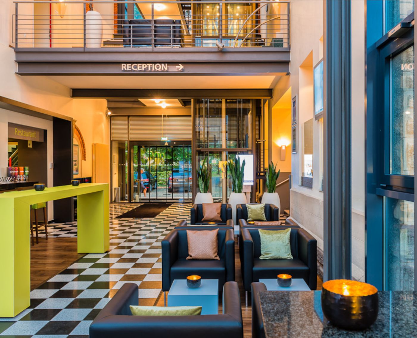 nestor Hotel