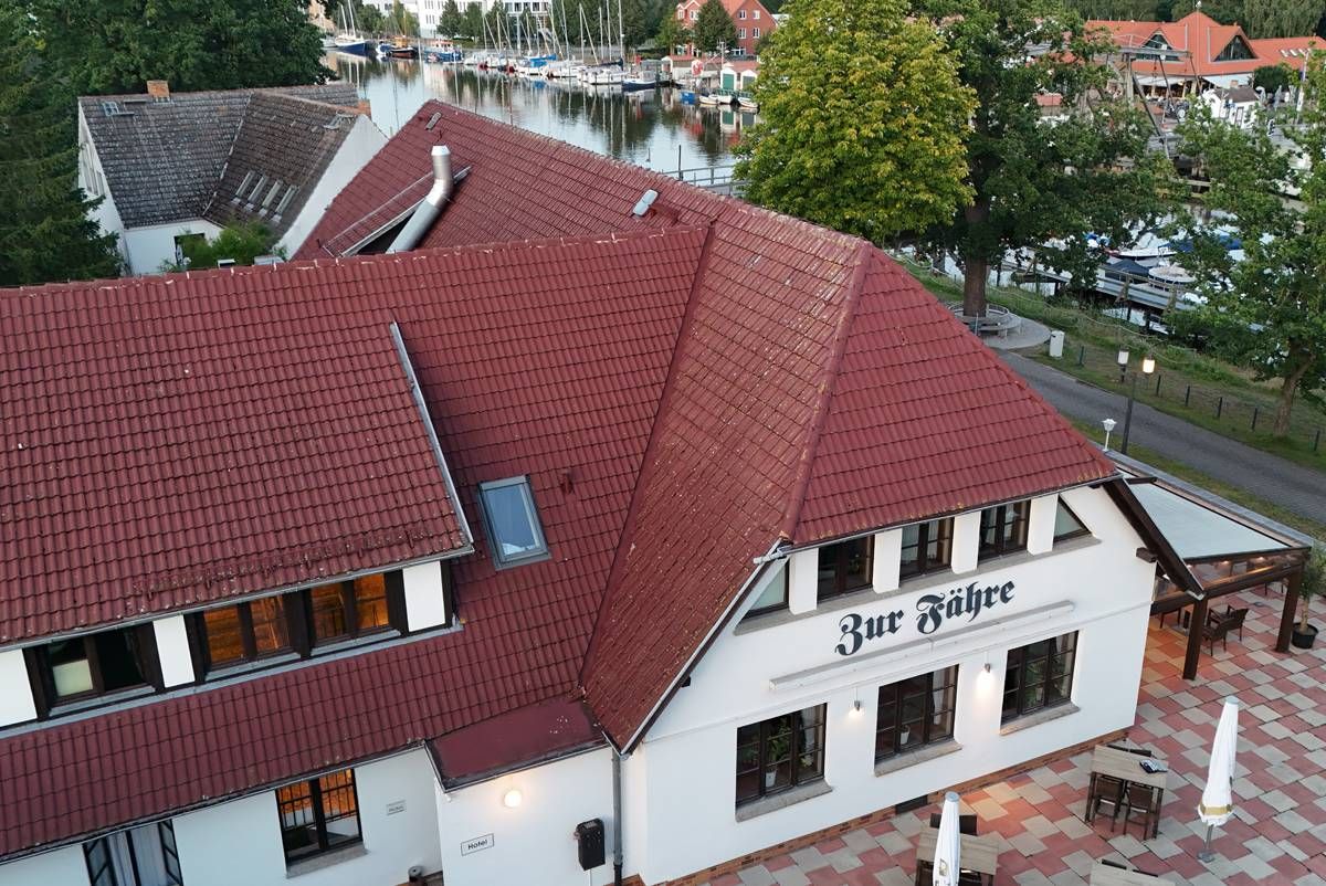 Zur Fähre
