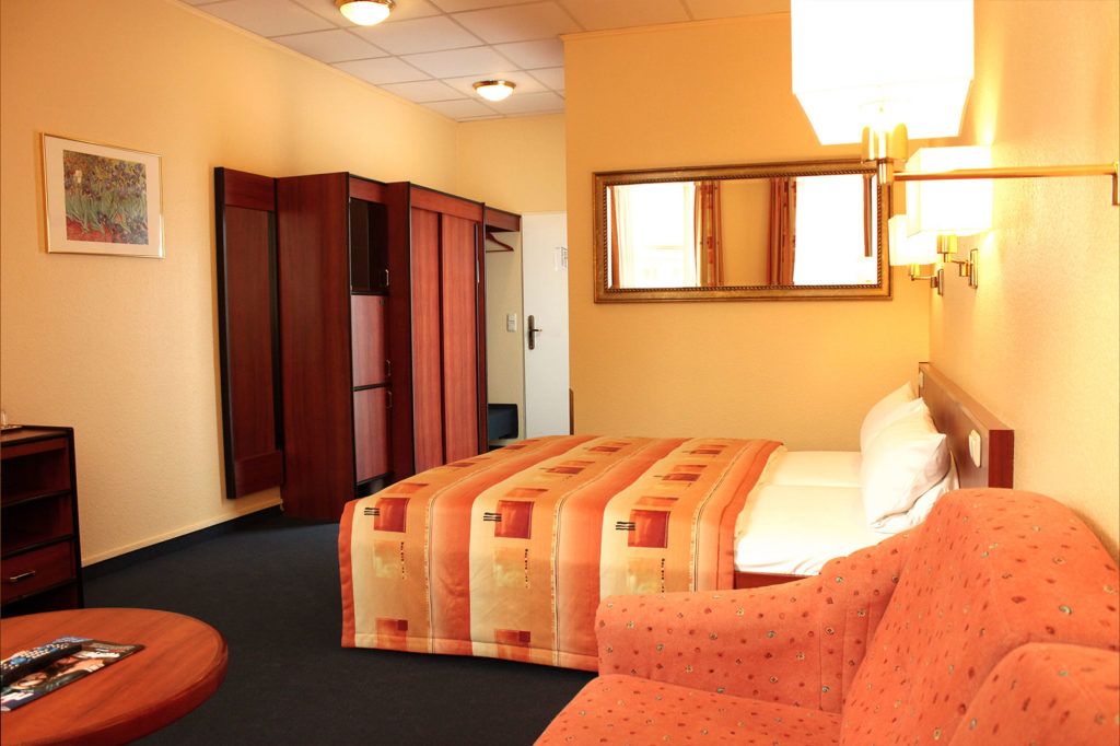 Cabo Hotel