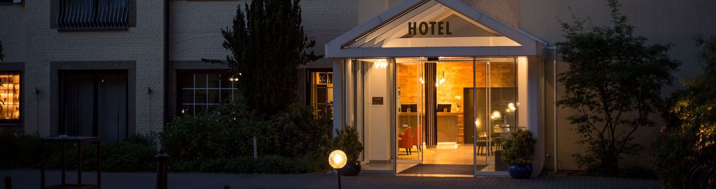 Parkhotel Schloß Hohenfeld