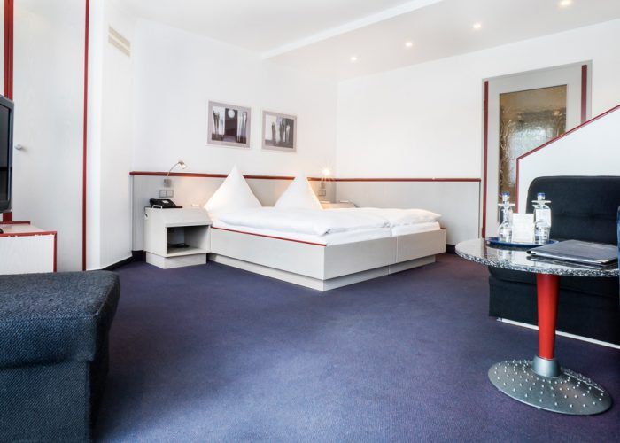 Hennedamm Hotel