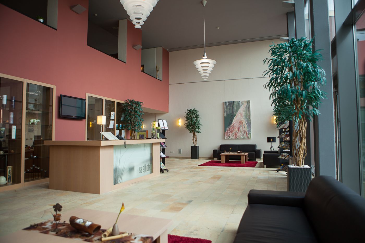 See Hotel