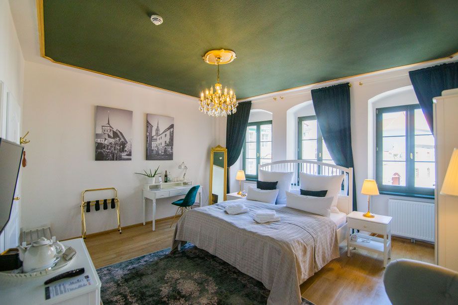 ApartOne