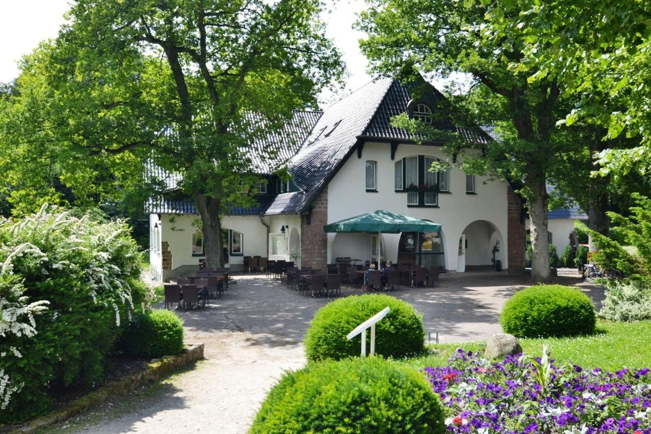 Rugard Hotel