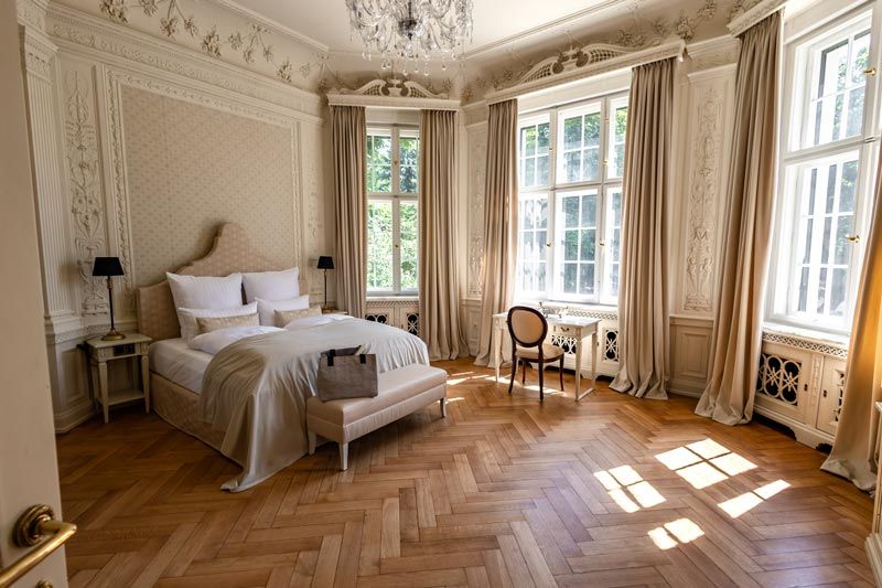 Schlosshotel