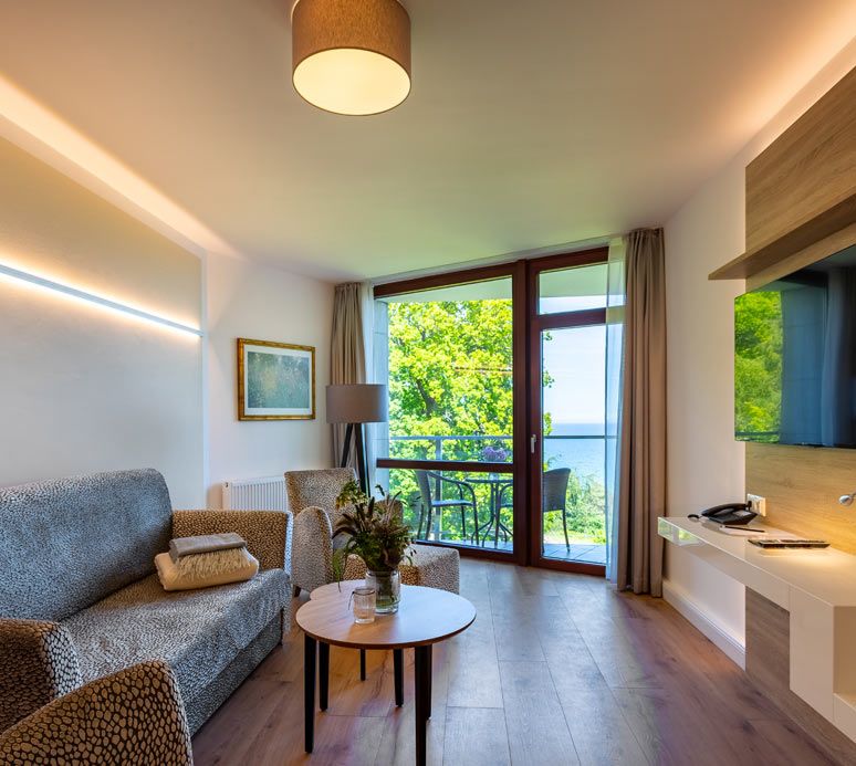 Cliff Hotel