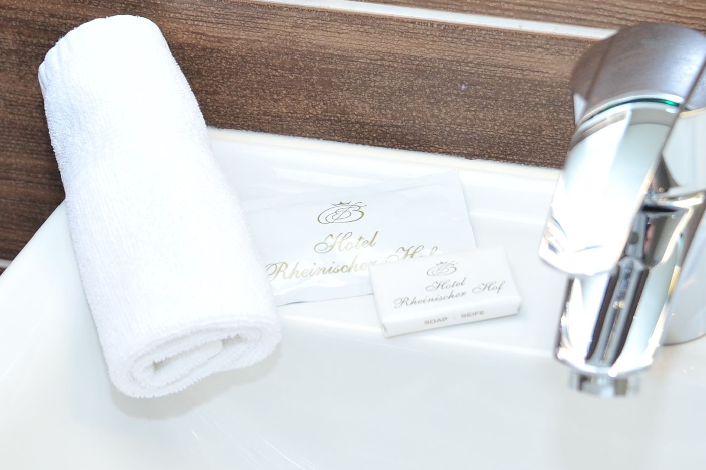 Hotel Rheinischer Hof