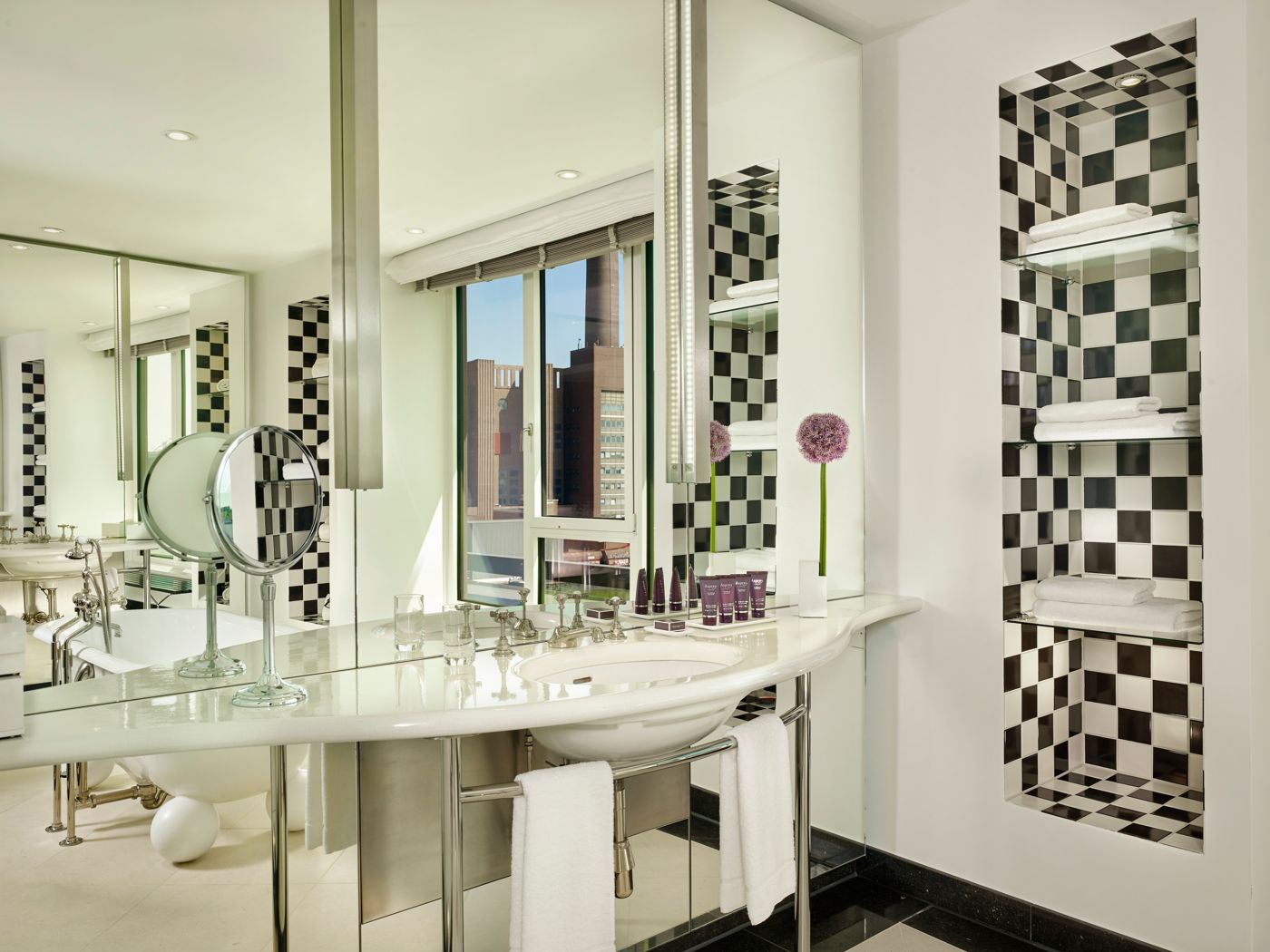 The Ritz-Carlton