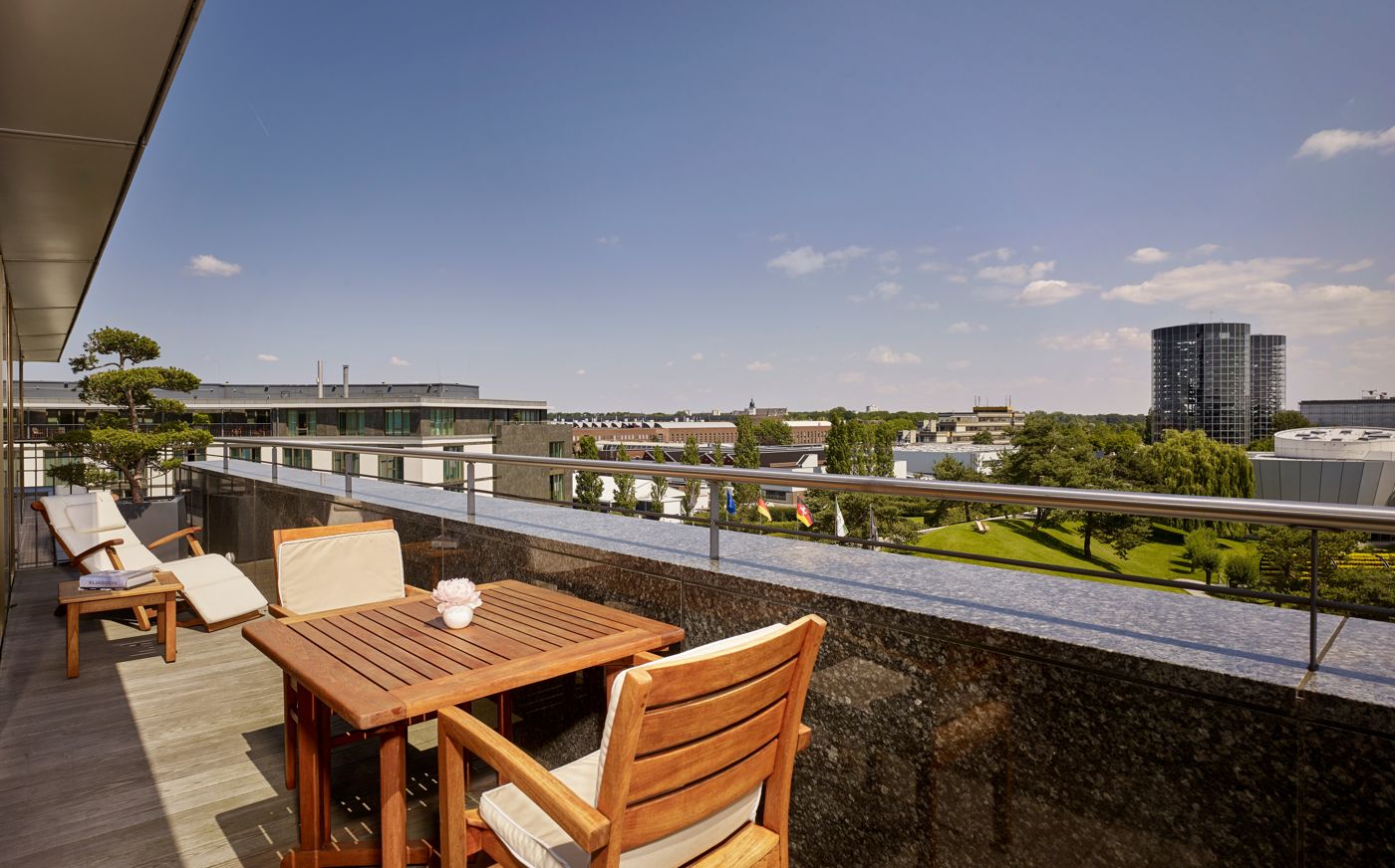 The Ritz-Carlton