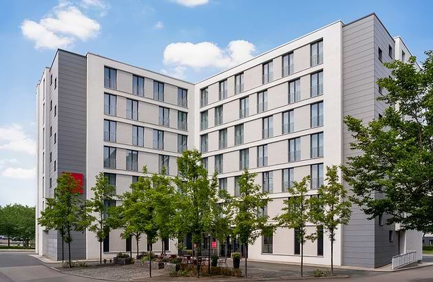 Leonardo Hotel