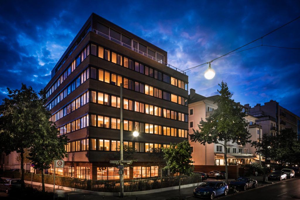 SAKS Urban Design Hotel