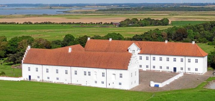 Vitskøl Kloster