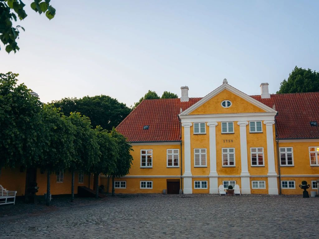 Broløkke Herregård