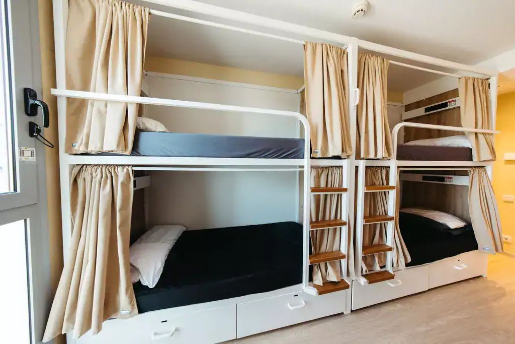 TwentyTu Hi-Tech Hostel