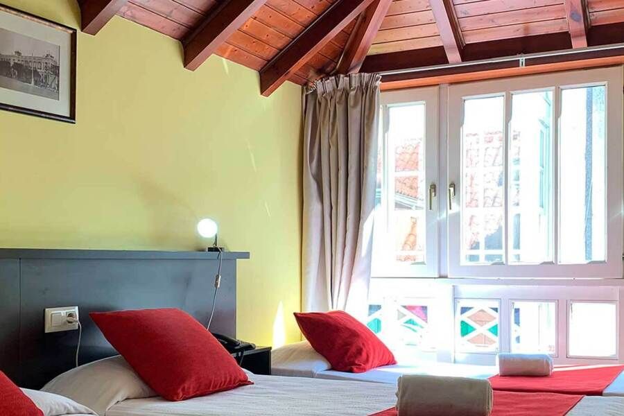 Hostal Hotil