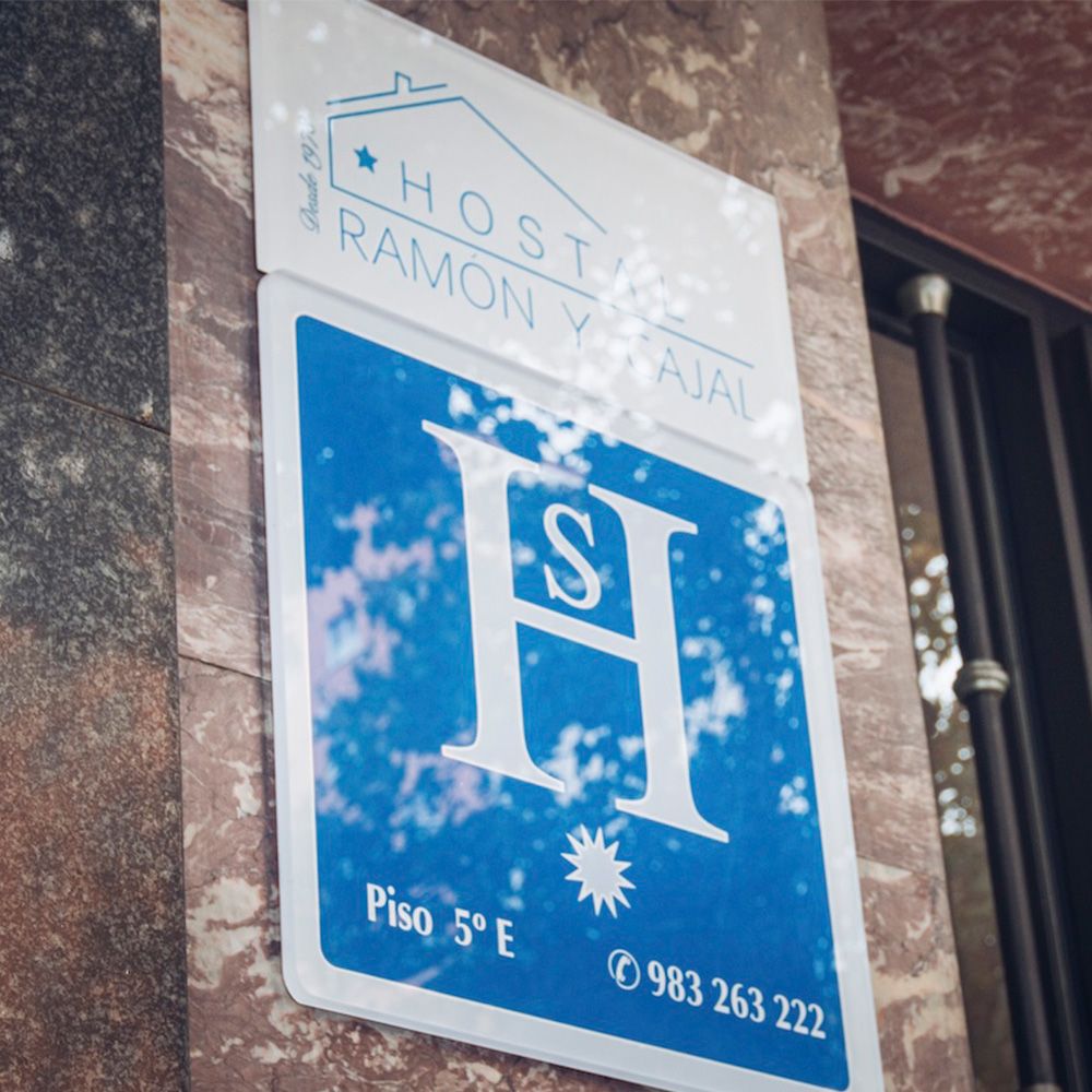 Hostal Ramón y Cajal