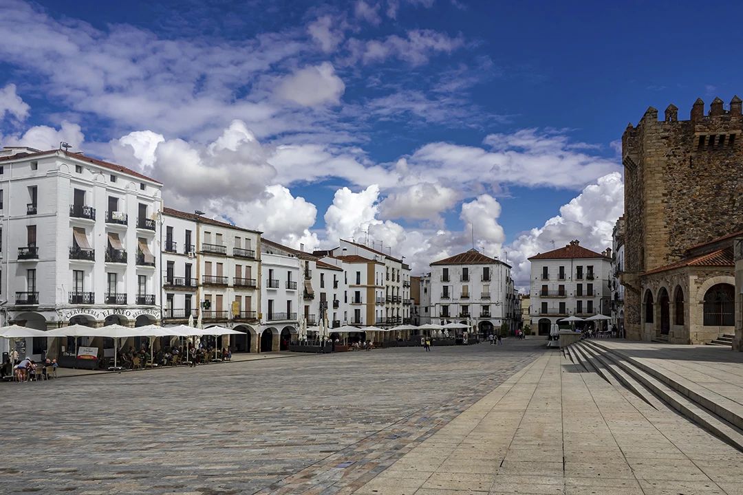 Kubik Hotel