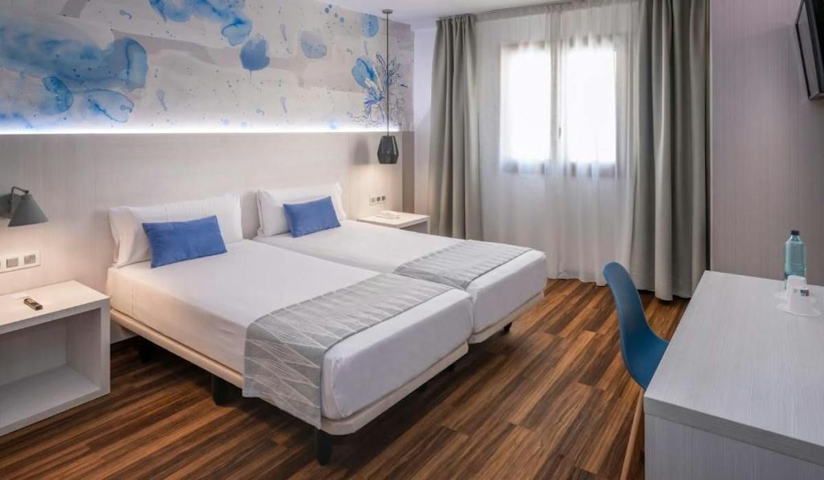 Hostal Operaramblas
