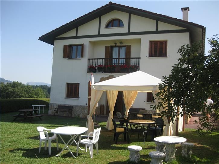 Lizargarate Agroturismo - Nekazalturismoa