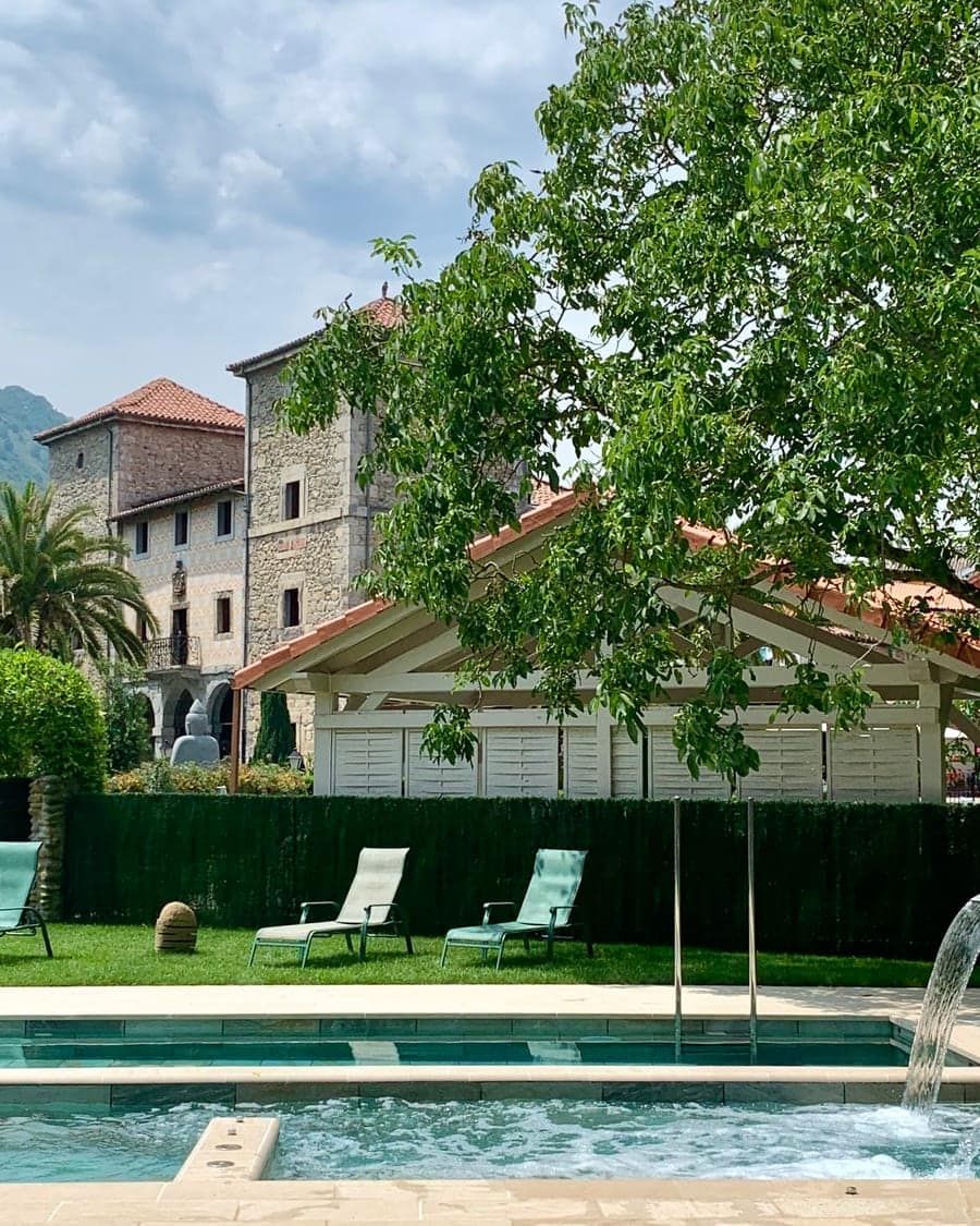 Hotel Suites Valles Pasiegos