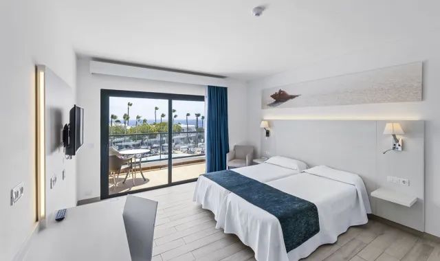 Hotel THB Flora