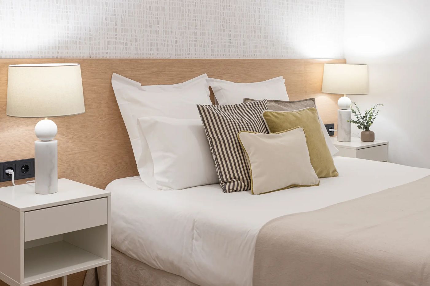Apartamentos Madrid Plaza