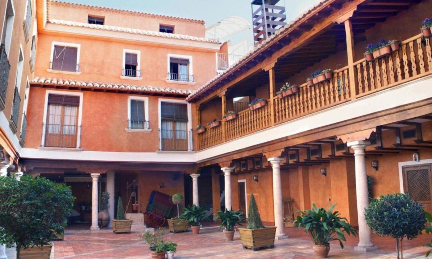 Hotel Menano